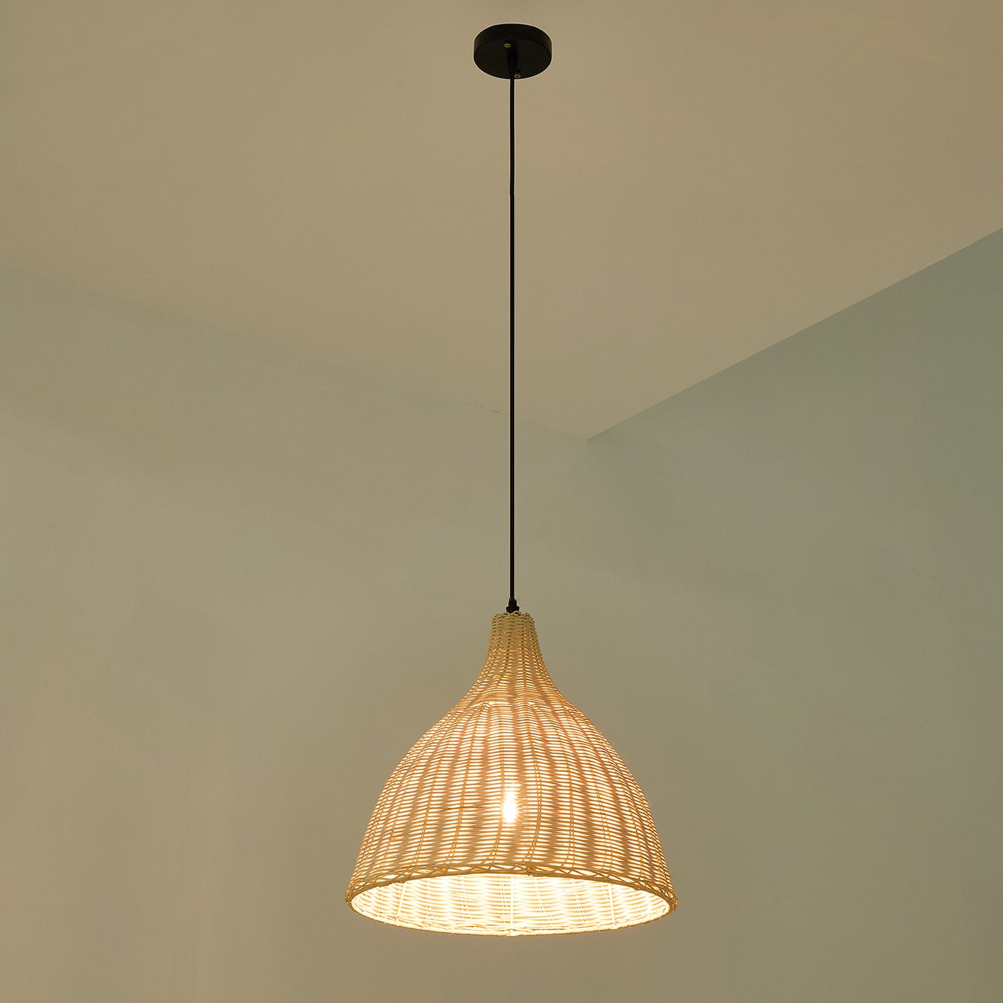 Rattan-Woven Pendant Light