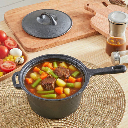 2.5L Pre-Seasoned Cast Iron Saucepan with Lid
