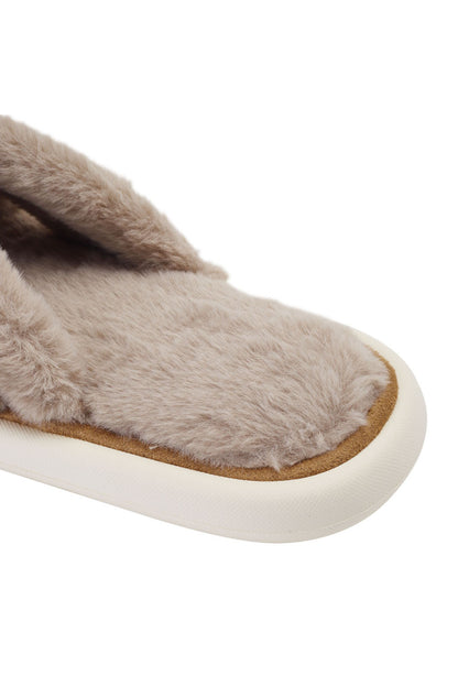 Sheonly EVA Cross-Band Open Toe Fuzzy Slippers